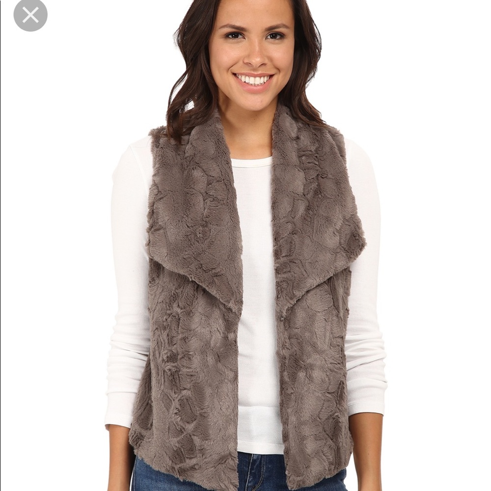 Jack, Faux Fur Vest, M